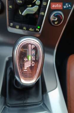 Універсал Volvo V60 2013 в 