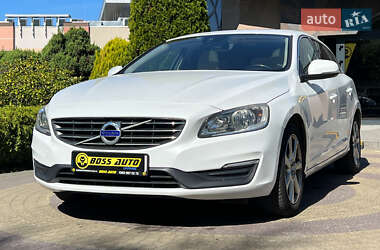 Универсал Volvo V60 2016 в 