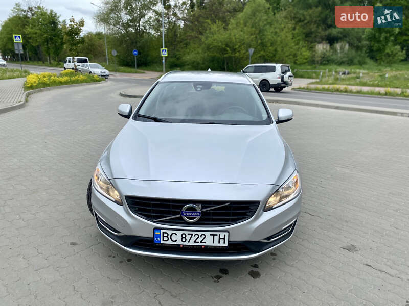 Универсал Volvo V60 2016 в Львове фото 12 Универсал Volvo V60 2016 в Львове