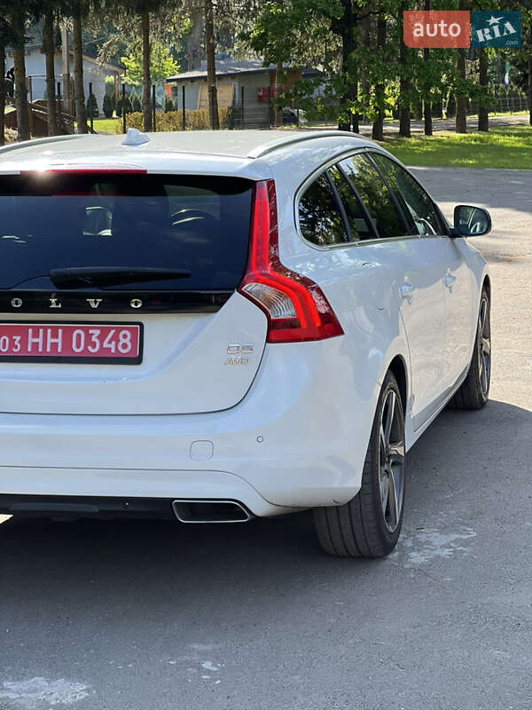 Універсал Volvo V60 2015 в Луцьку