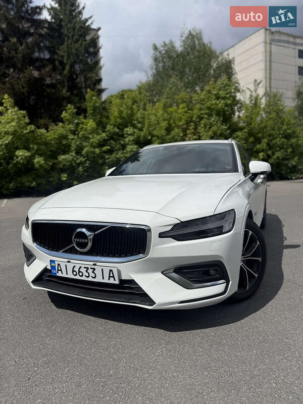 Универсал Volvo V60 2019 в 