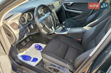 Универсал Volvo V60 2011 в 