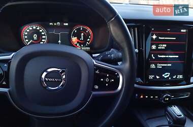 Універсал Volvo V60 2019 в 