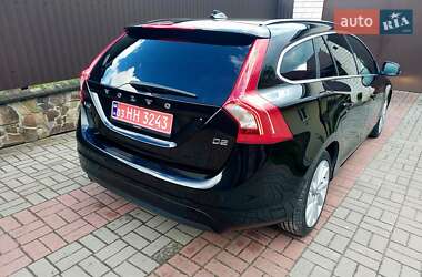 Универсал Volvo V60 2016 в 