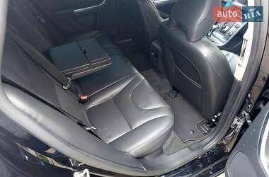 Универсал Volvo V60 2016 в 