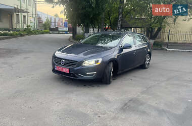 Универсал Volvo V60 2014 в 