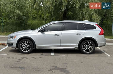 Універсал Volvo V60 2018 в 