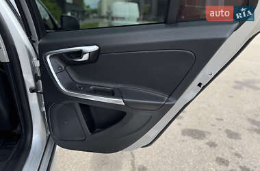 Універсал Volvo V60 2018 в 