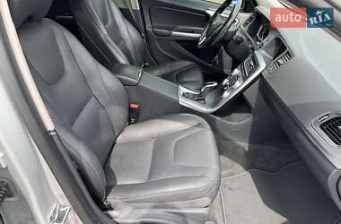 Універсал Volvo V60 2018 в 