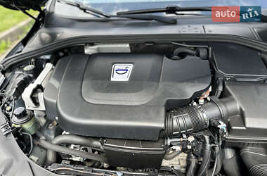 Универсал Volvo V60 2012 в 