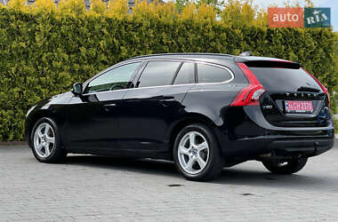 Универсал Volvo V60 2013 в 