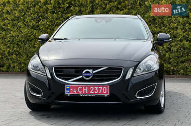 Универсал Volvo V60 2013 в 