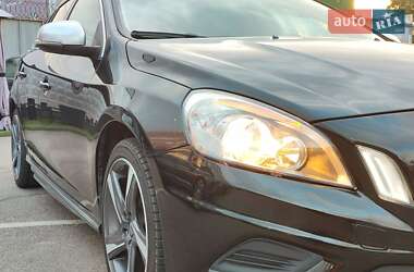 Универсал Volvo V60 2013 в 