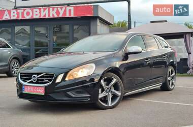 Универсал Volvo V60 2013 в 