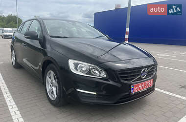Универсал Volvo V60 2015 в Дубно