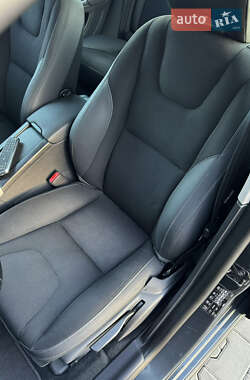 Універсал Volvo V60 2011 в 
