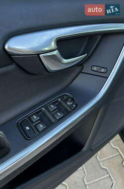 Універсал Volvo V60 2011 в 