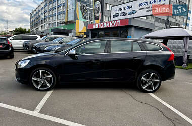 Універсал Volvo V60 2012 в 