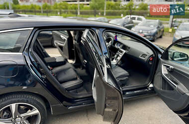 Універсал Volvo V60 2012 в 