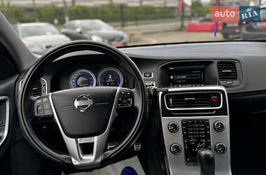 Універсал Volvo V60 2012 в 