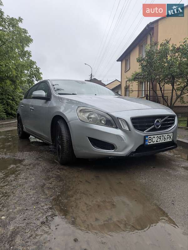 Універсал Volvo V60 2011 в Львові