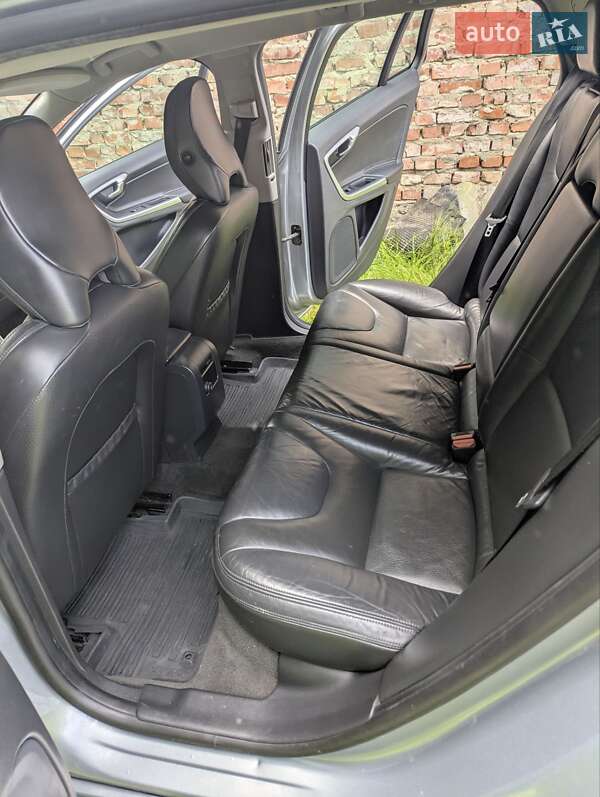 Універсал Volvo V60 2011 в Львові