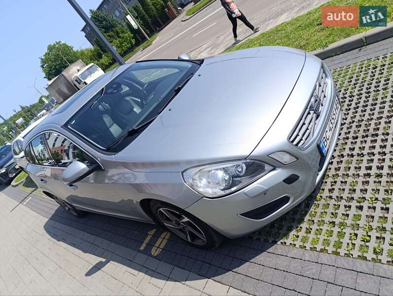 Универсал Volvo V60 2011 в Львове фото 5 Универсал Volvo V60 2011 в Львове