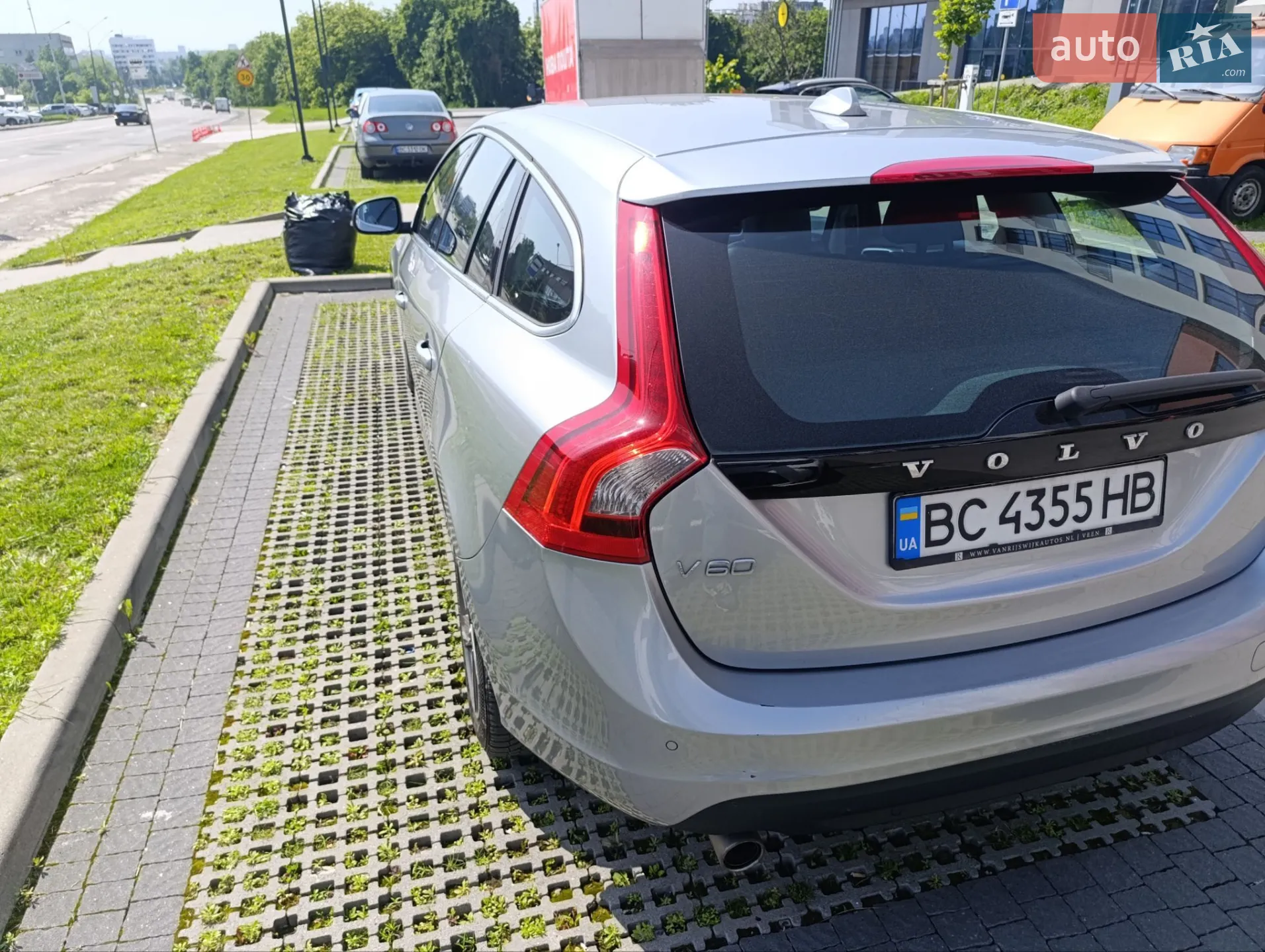 2011 Volvo V60 - мініатюра 12