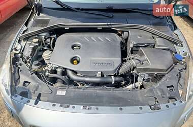 Универсал Volvo V60 2011 в 