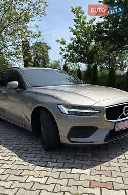 Универсал Volvo V60 2019 в Дрогобыче