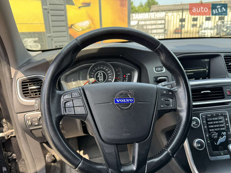 Универсал Volvo V60 2015 в Стрые