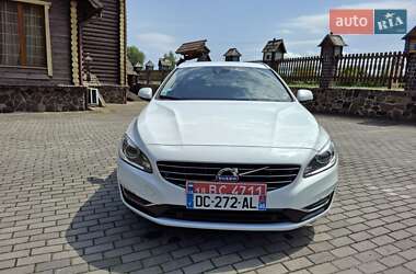 Универсал Volvo V60 2014 в 