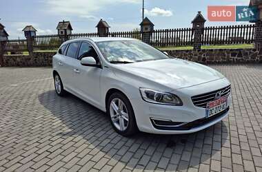 Универсал Volvo V60 2014 в 