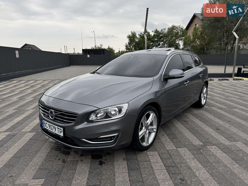 Универсал Volvo V60 2016 в 