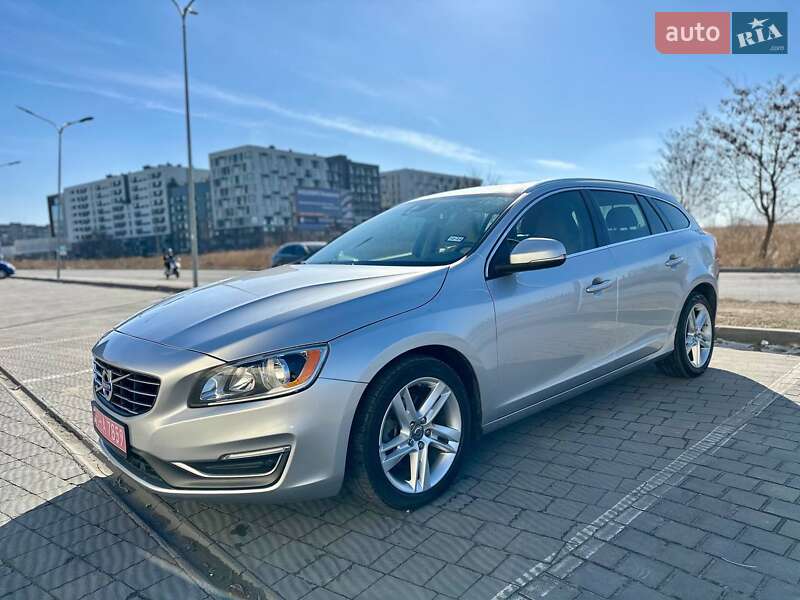 Volvo V60 2014