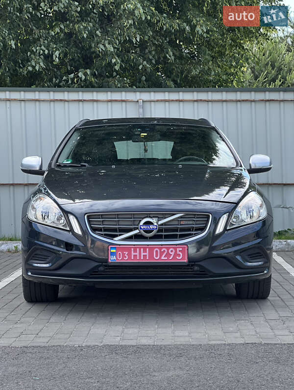 Универсал Volvo V60 2011 в Луцке