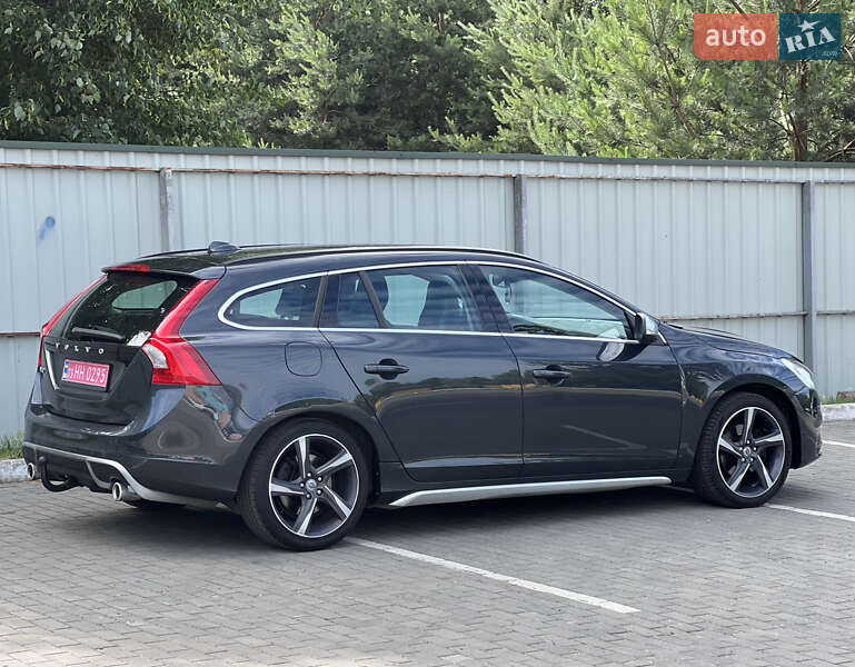 Универсал Volvo V60 2011 в Луцке