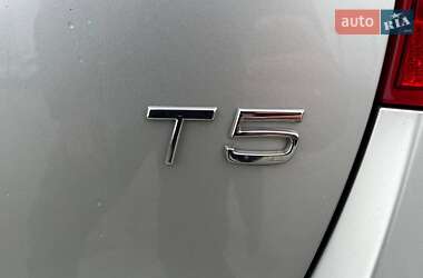 Универсал Volvo V60 2014 в 