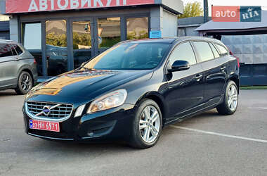 Универсал Volvo V60 2011 в Киеве