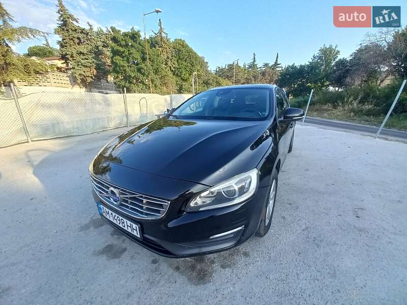 Volvo V60 2014
