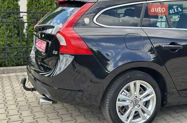 Универсал Volvo V60 2012 в 