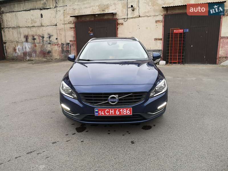 Универсал Volvo V60 2015 в Калуше