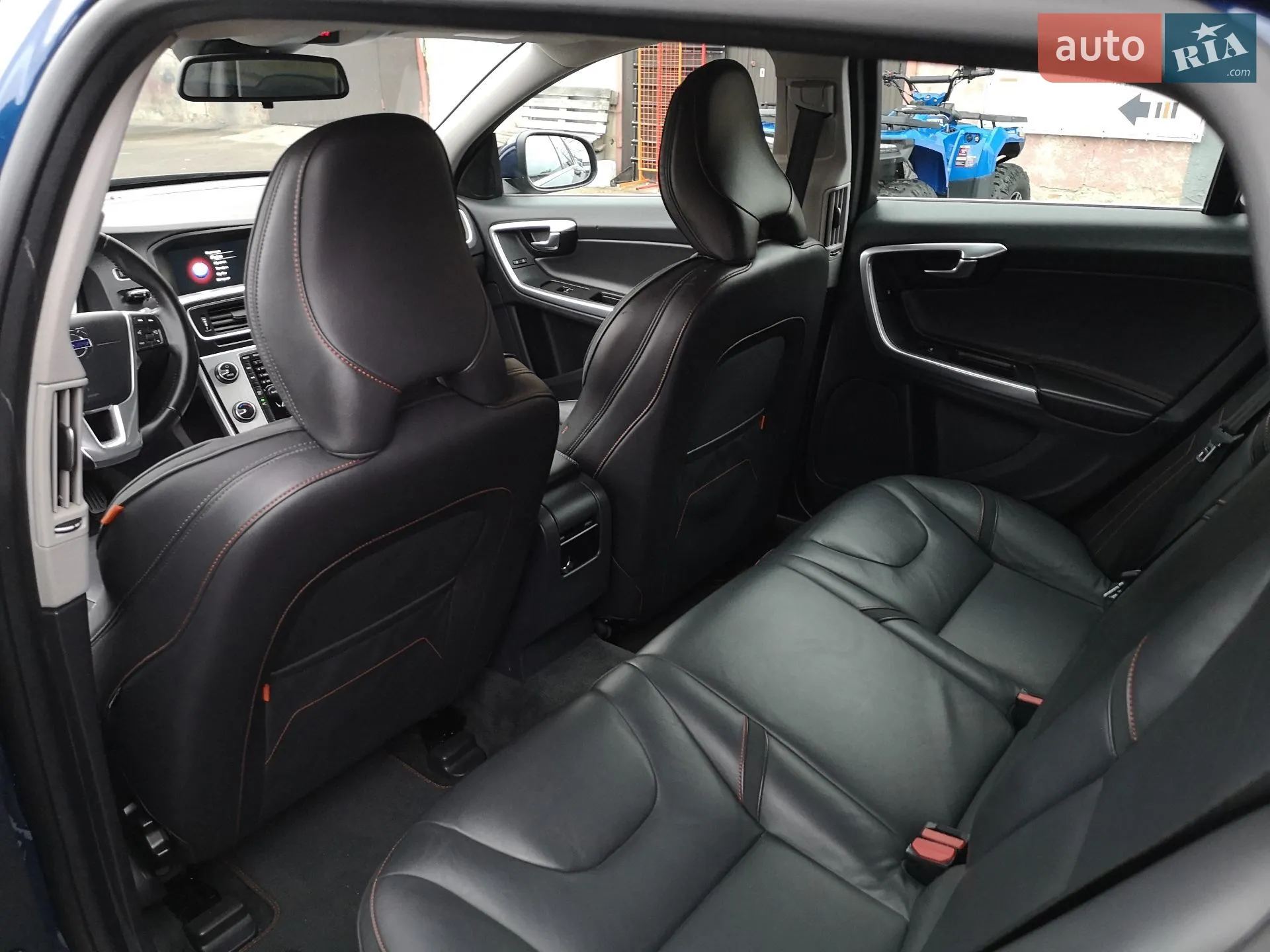 2015 Volvo V60 - мініатюра 26