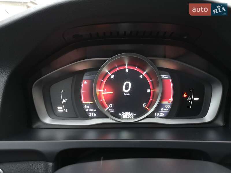 Универсал Volvo V60 2015 в Калуше