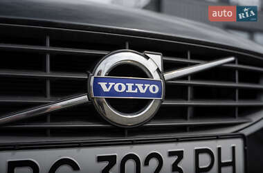 Универсал Volvo V60 2015 в 