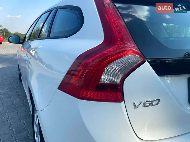 Универсал Volvo V60 2011 в Тульчине