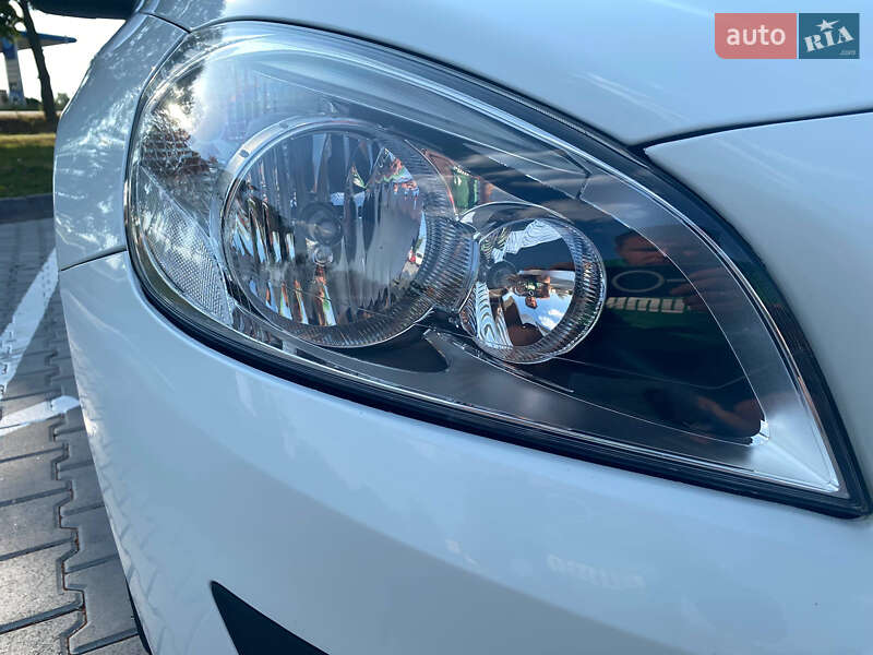 Универсал Volvo V60 2011 в Тульчине