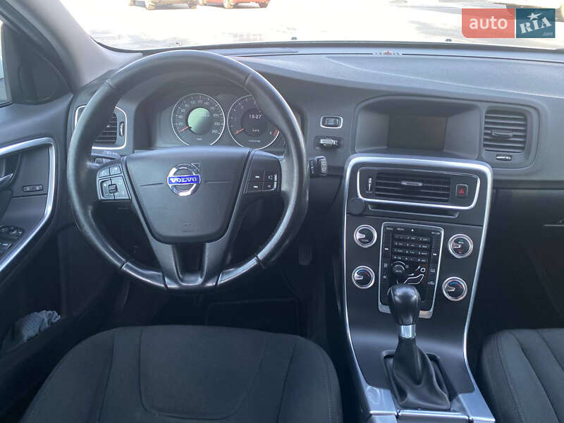 Универсал Volvo V60 2011 в Тульчине