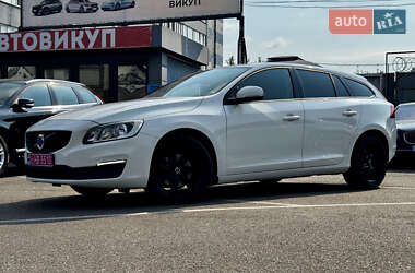 Универсал Volvo V60 2016 в 