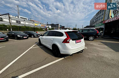 Универсал Volvo V60 2016 в 
